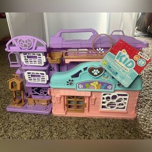Vet Clinic Play Set - Purple, Pink, and Blue